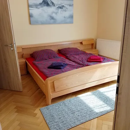 Am Bahnhof Guest house