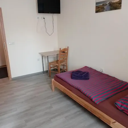 Am Bahnhof Guest house