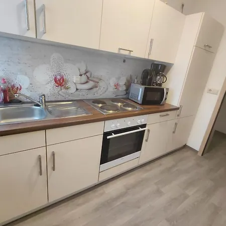 Am Bahnhof Guest house 3*