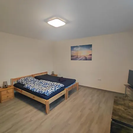 Am Bahnhof Guest house 3*