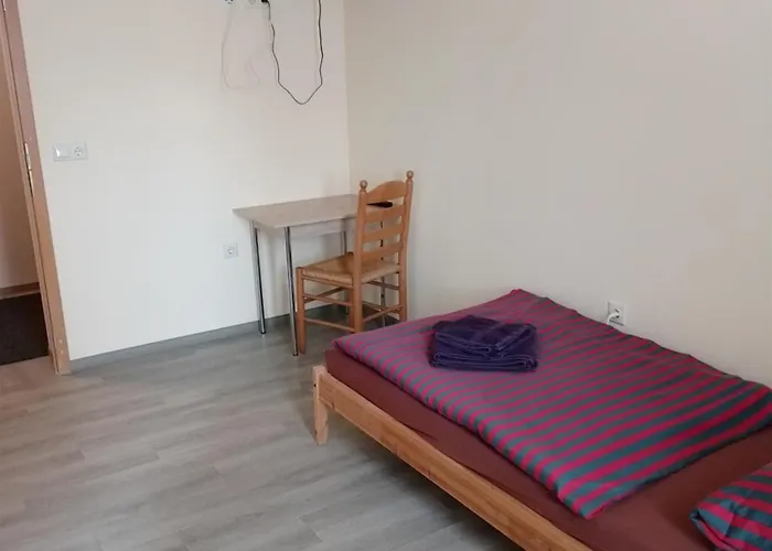 Am Bahnhof Guest house