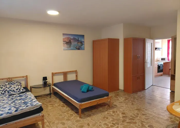 Am Bahnhof 3* Muehlhausen (Thuringia)