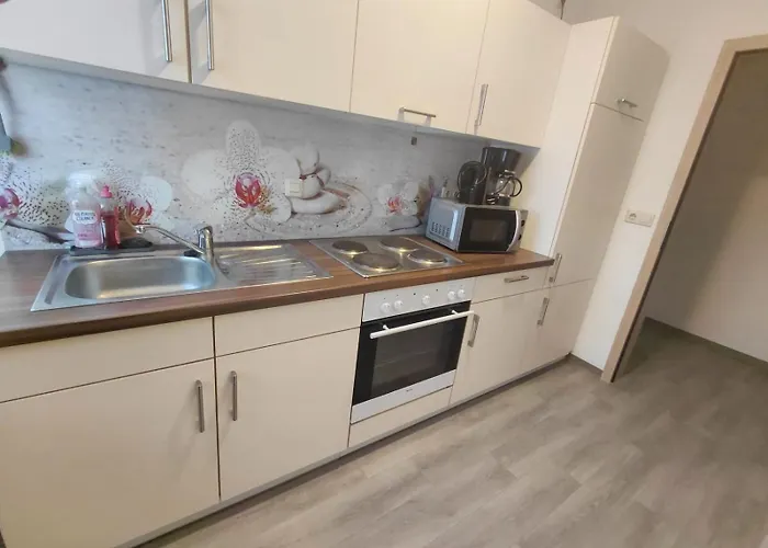 Am Bahnhof Guest house 3*